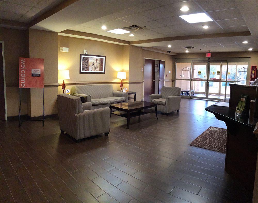 Comfort Inn & Suites Christiansburg I-81 Eksteriør bilde