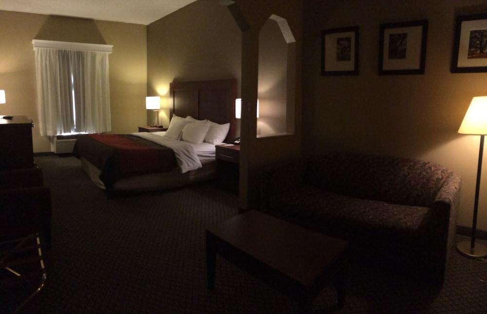 Comfort Inn & Suites Christiansburg I-81 Eksteriør bilde
