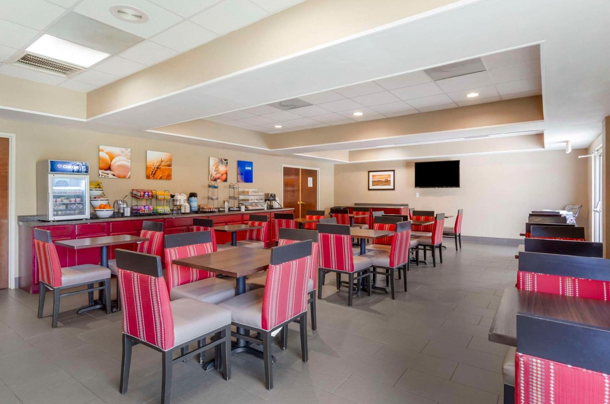 Comfort Inn & Suites Christiansburg I-81 Eksteriør bilde