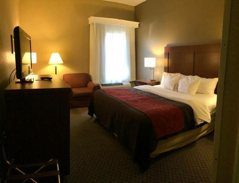 Comfort Inn & Suites Christiansburg I-81 Eksteriør bilde